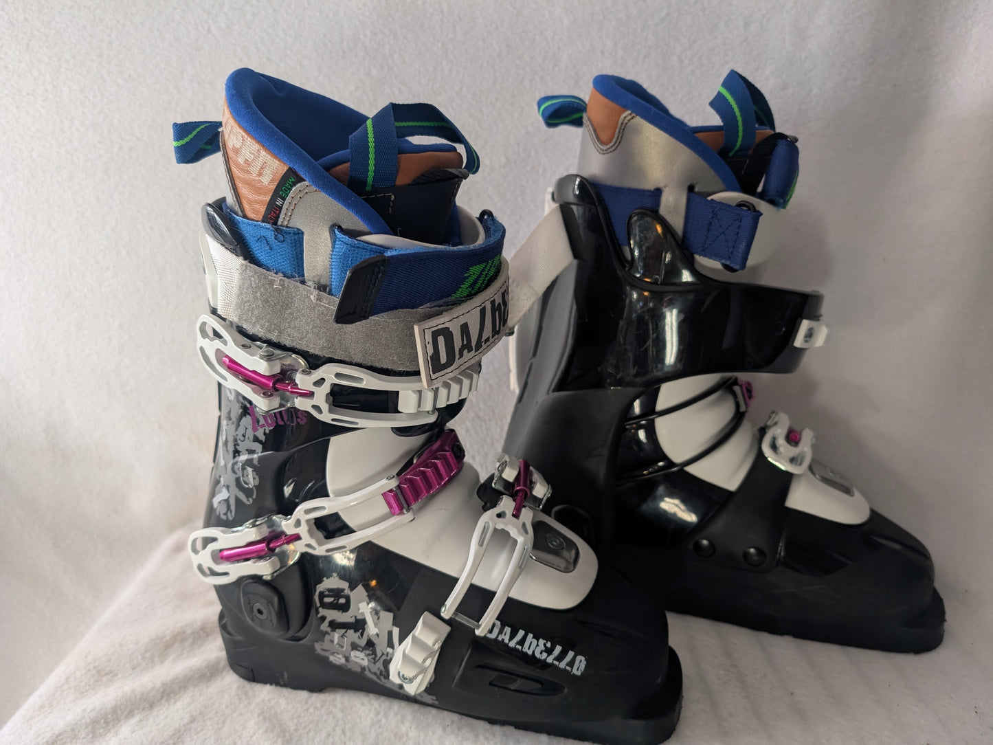 Dalbello Women's Zipfit Ski Boots Size 23.5 Color Black Condition Used