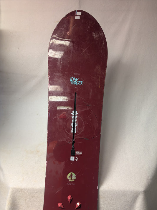 Burton Day Trader Snowboard No Bindings Size 145 Cm Color Red Condition Used