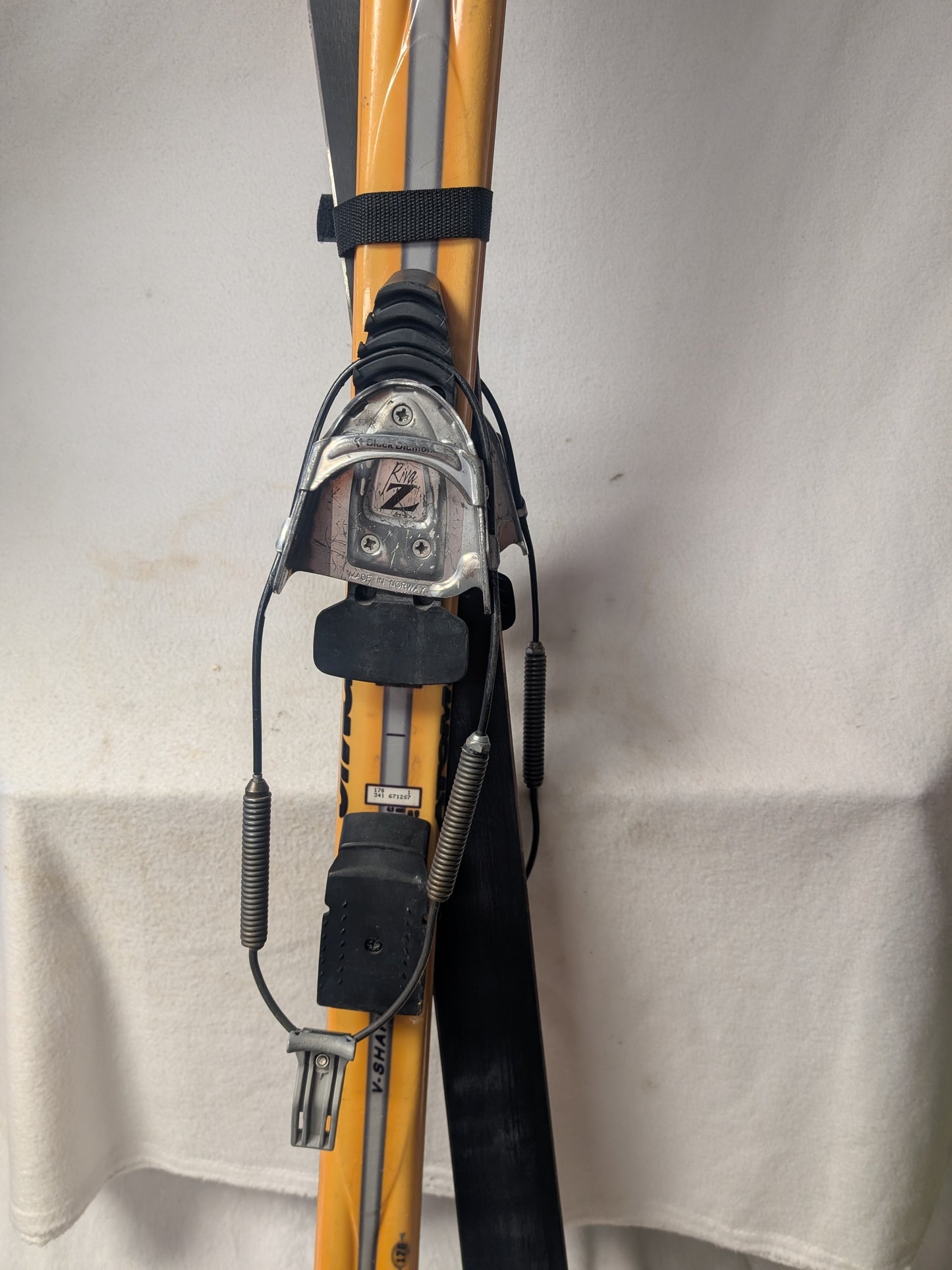 Atomic Beta TM24 Skis Telemark Bindings Size 170cm Color Yellow Condition Used