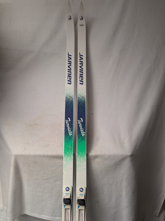 Classic Cross Country Jarvinen XC Skis NNN Bindings Size 210 Cm White Used