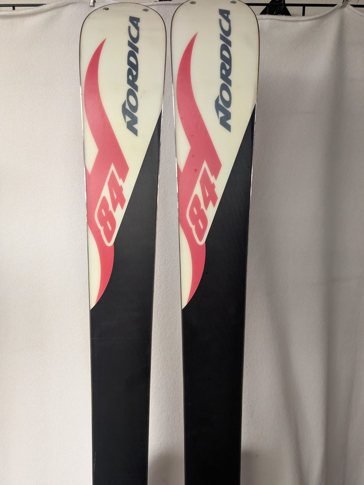 Salomon Hot Rod Burner Skis N 03 11 Bindings Size 170cm Color Yellow Used