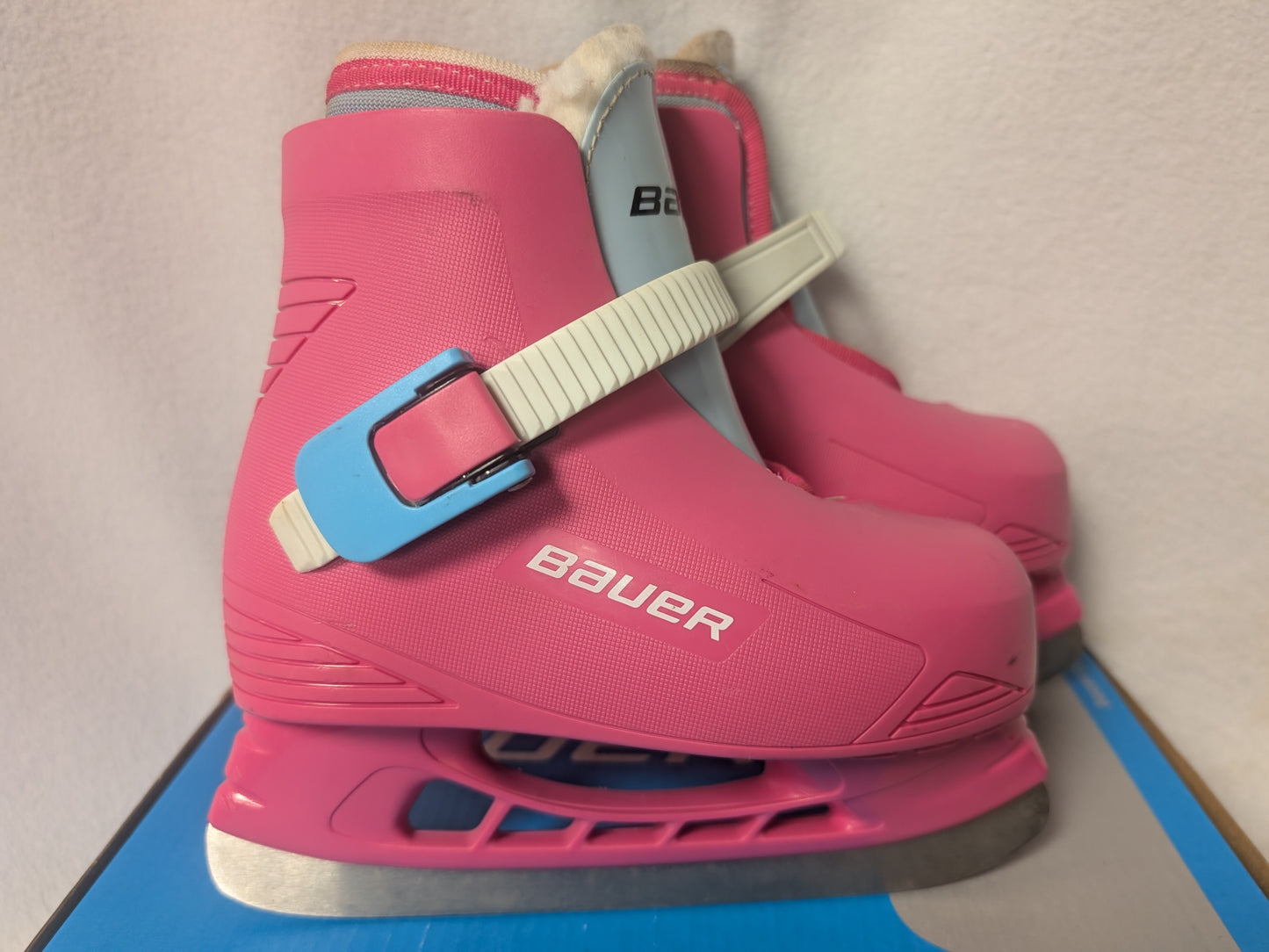 Bauer XLP Hockey Ice Skates Size 10k Color Pink Condition Used