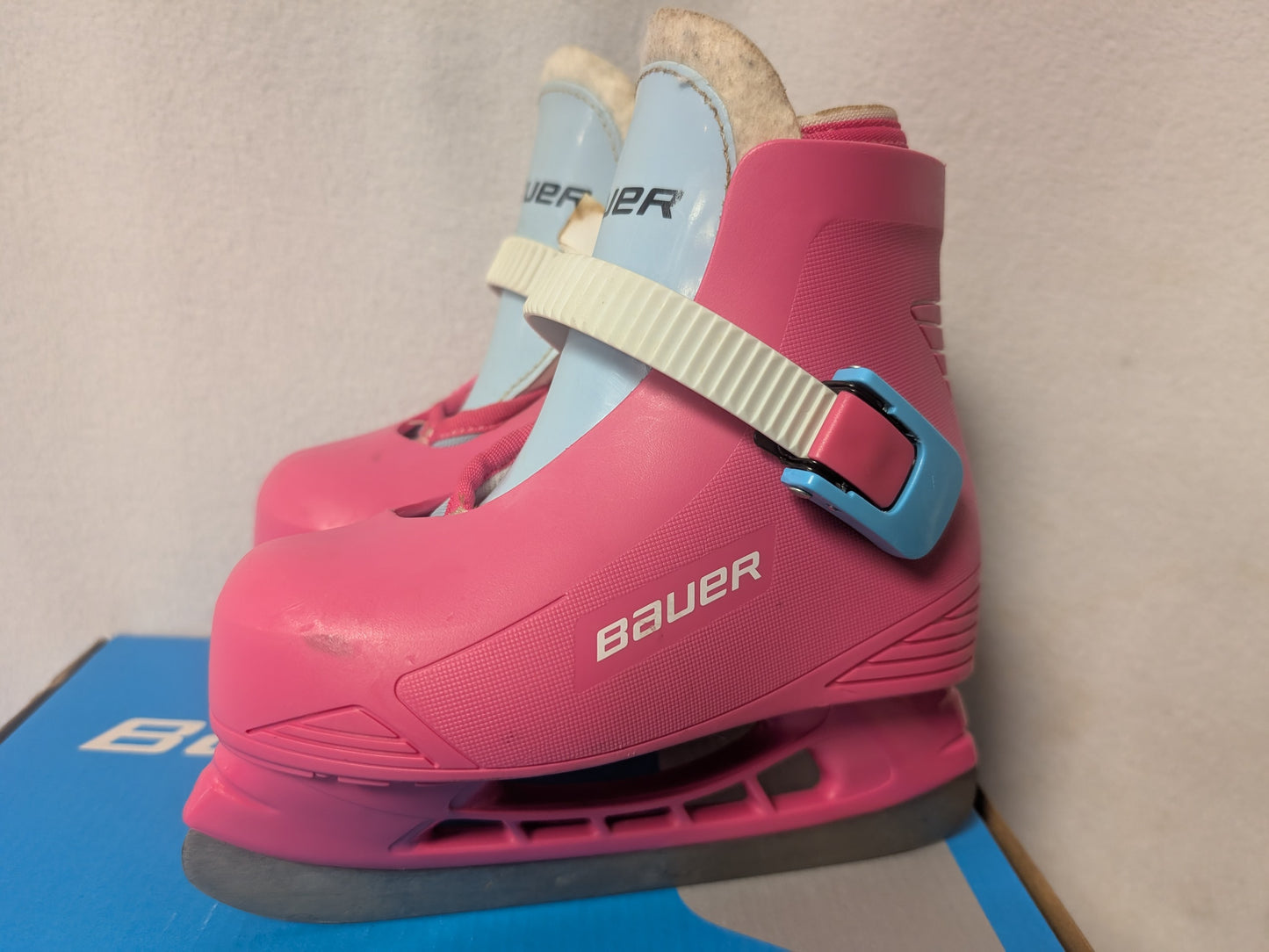 Bauer XLP Hockey Ice Skates Size 10k Color Pink Condition Used