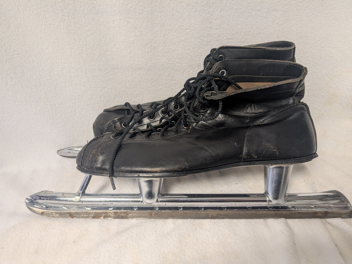 Speed Racing Ice Skates Size 10 Color Black Condition Used