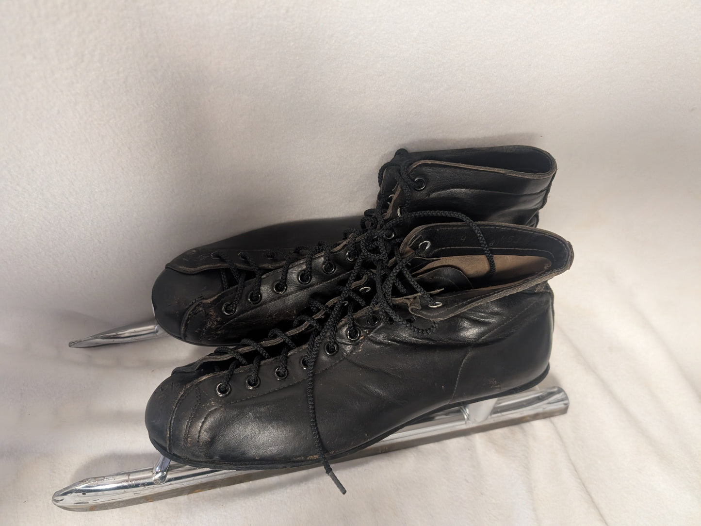 Speed Racing Ice Skates Size 10 Color Black Condition Used